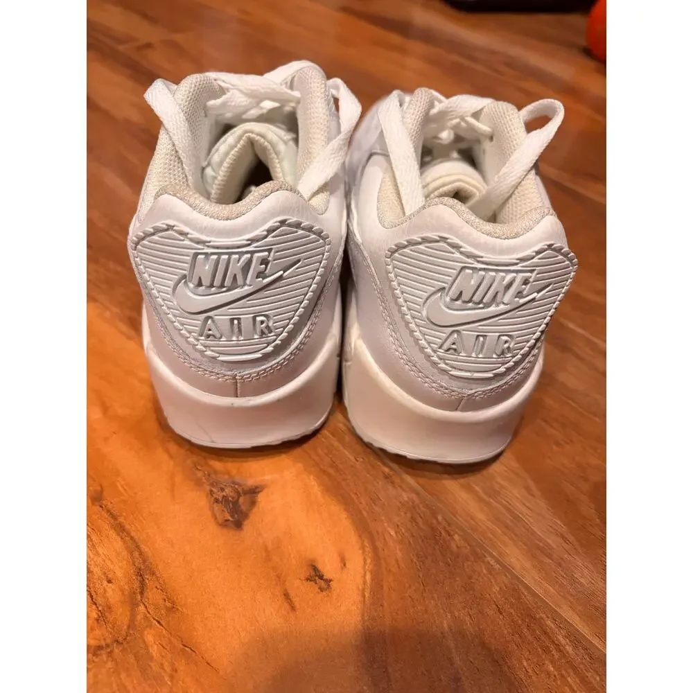 Nike very good
